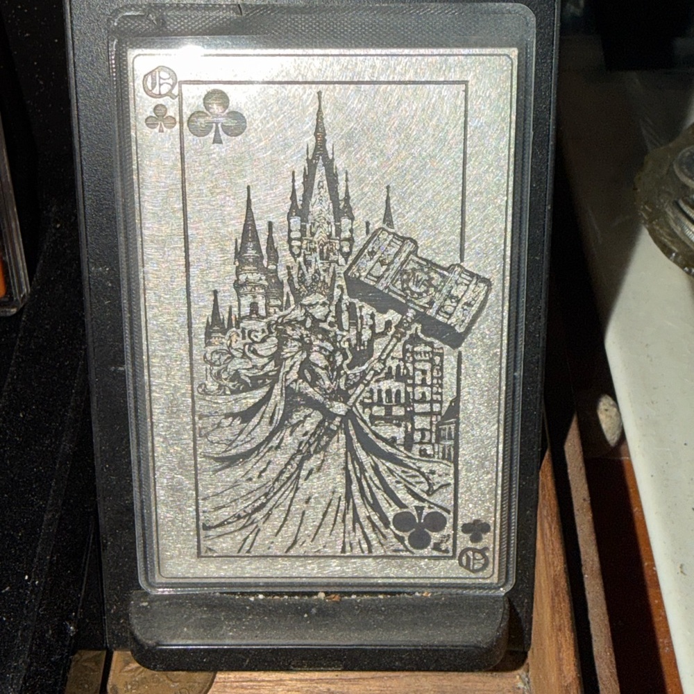 One Troy Ounce Renaissance Queen Of Clubs